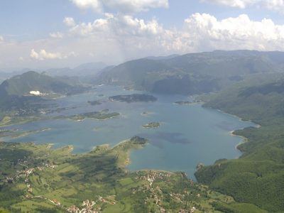 Prozor-Rama_panorama_jezera-scaled-e1600094755459